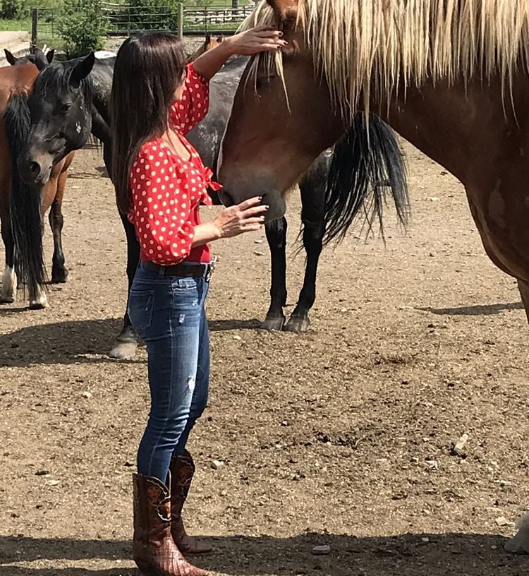 Debbe Dunning's Dude Ranch Round-up